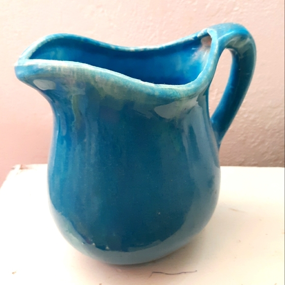 Vintage Azul Water Pitcher - Cottage Chic- Ocean Blue Pottery - Kitchen - Picture 7 of 7